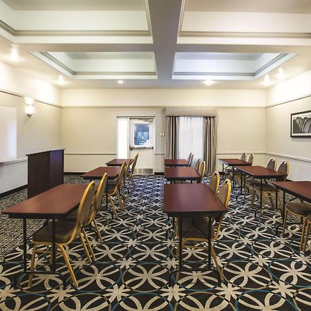 Hotel La Quinta By Wyndham Brownwood Extérieur photo