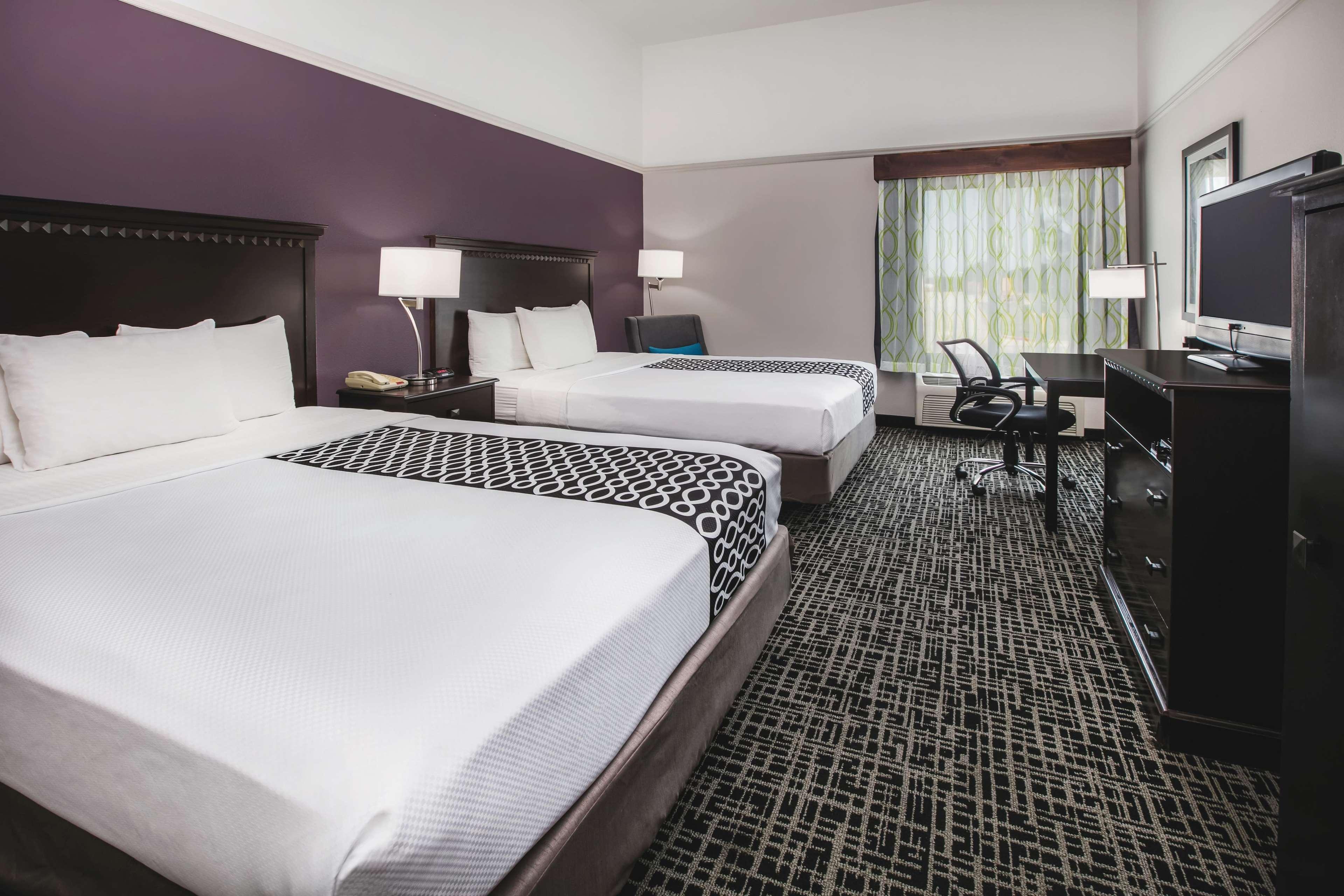 Hotel La Quinta By Wyndham Brownwood Extérieur photo