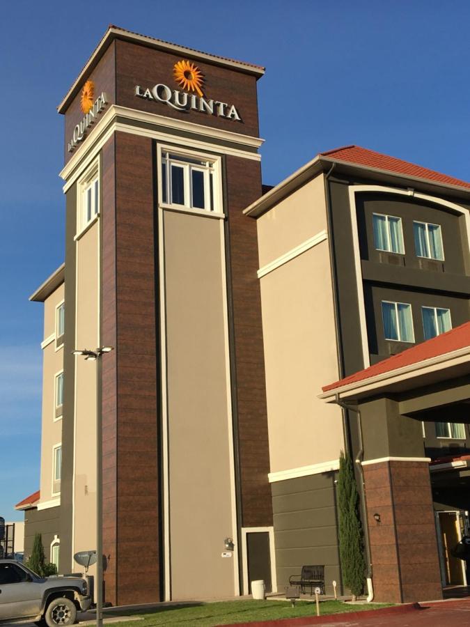 Hotel La Quinta By Wyndham Brownwood Extérieur photo